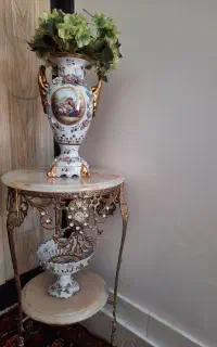 میز گرد برنز