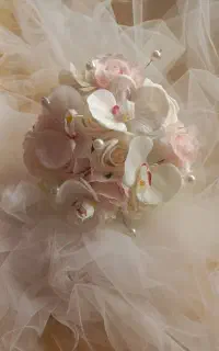 دسته گل عروس