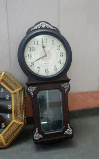 ساعت دیواری