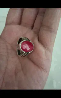 انگشتر یاقوت