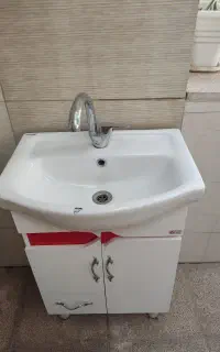 روشویی با کمد