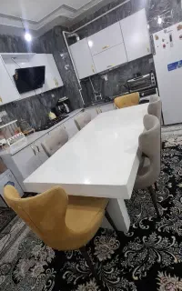 میز غذاخوری سالم