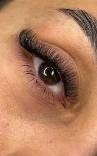 کاشت اکستنشن مژه