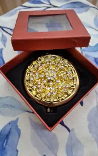 آینه جیبی