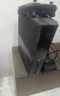 اکس باکس وان ۵۰۰ گیگ فول بازی