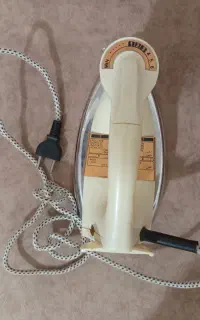 فروش یک عدد اتو