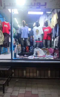 واگذاری مغازه بوتیک پوشاک با دکور و جنس کامل