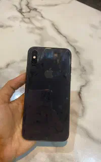 ایفون Xs