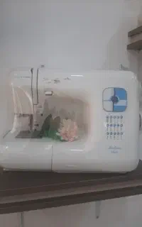 چرخ خیاطی ژانومه