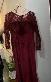 پیراهن مخملی بالا دانتل