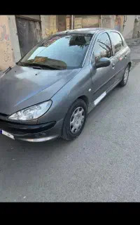 ۲۰۶ تیپ ۳ بسیار سالم