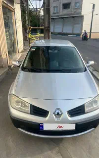 رنو مگان اتومات ۲۰۰۰