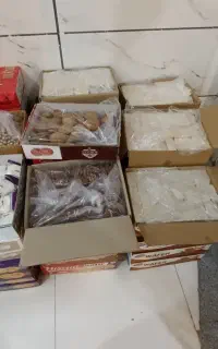 ویفر و شیرینی خشک