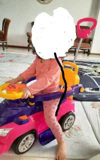 ماشین اسباب بازی چهار چرخ صورتی