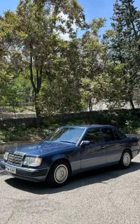 بنز ۱۲۴ درجه یک