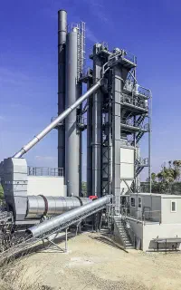 استخدام نیروی فنی کار در کارخانه آسفالت