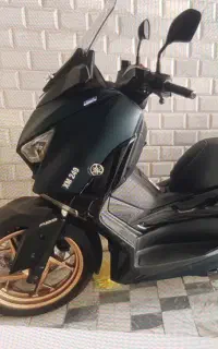 موتورسیکلت یاماها ایکس مکس