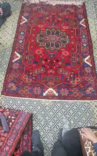 قالی دست بافت