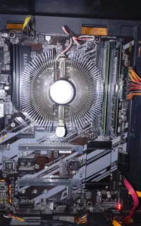 کامپیوتر کیس نسل ۸ پردازنده 6 هسته ای