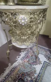 میز برنز برنزی اصل ضخیم سنگین وزن