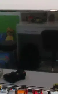 تلویزیون ۳۲ اینچ ایوولی