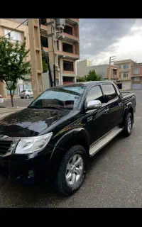 هایلوکس ۲۰۱۲ دنده درجه یک فروش فوری