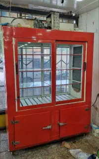 یخچال ویترینی