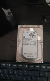 فروشنده و خریدار هارد  HDD  SSD اکسترنال اینترنال