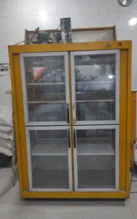 دو عدد یخچال فریزر مغازه