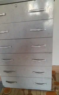 دراور نقره ای سفید