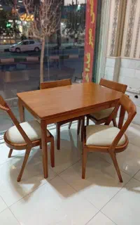 میز ناهار خوری