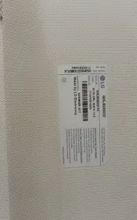 دو عدد تلوزون LG و سامسونگ پنل شکسته