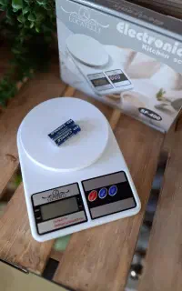 ترازو دیجیتالی از ۱ گرم تا ده کیلوگرم
