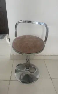 صندلی جک دار