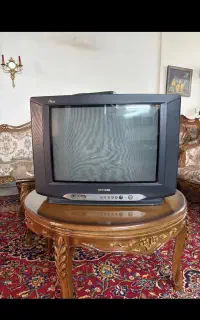تلویزیون ۲۱ اینچ