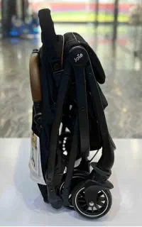 کالسکه جویی مدل parcel Signature با دسته های چرم