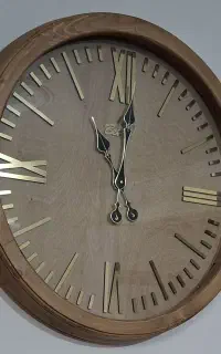 ساعت چوبی