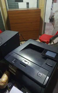 پرینتر پرو چهارصد سالم تمیز برای دفاتر کافینت منزل