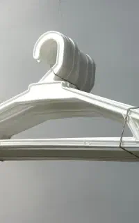 چوبکار لباس،رگال،آویز لباس،چوب لباسی