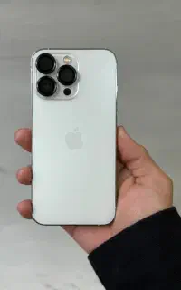 ایفون 13 پرو مشابه آکبند