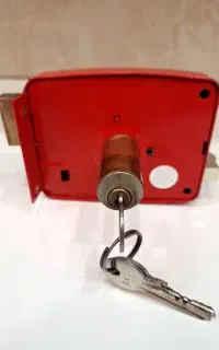 قفل حیاطی کالی