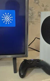 ایکس باکس سری اس بهمراه دودسته و ۴ بازی