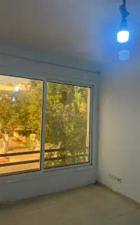 واحد ۶۷متری ۱خوابه