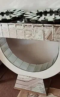 اینه کنسول