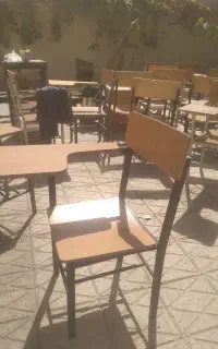 صندلی دسته دارچوبی در حد نو