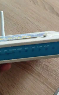 ۲تا مودم adsl وای فای ، ۴پورت ، آنتن دار