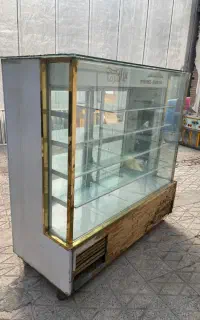 یخچال برای کبابی