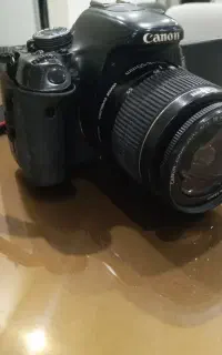 دوربین کنون