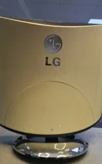 مانیتور رنگی ۱۷ اینچ LG