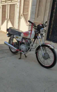 موتور 125پلاک ملی در حد صفر تخفیف ویژه